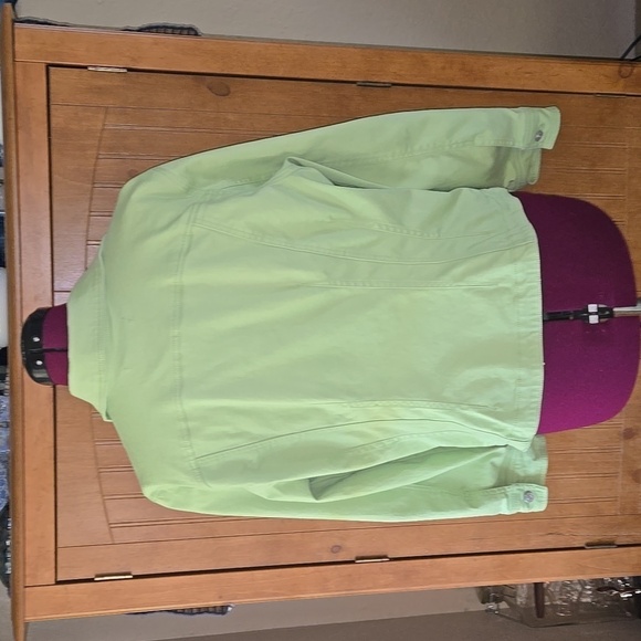 A. M. I. Jeans Jacket - Picture 4 of 7